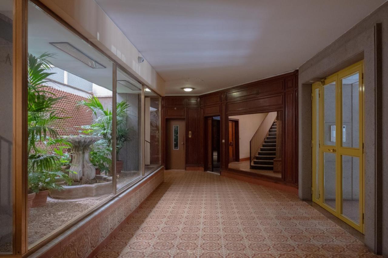 - Ruins House - 750m From The Metro Station Appartement Rome